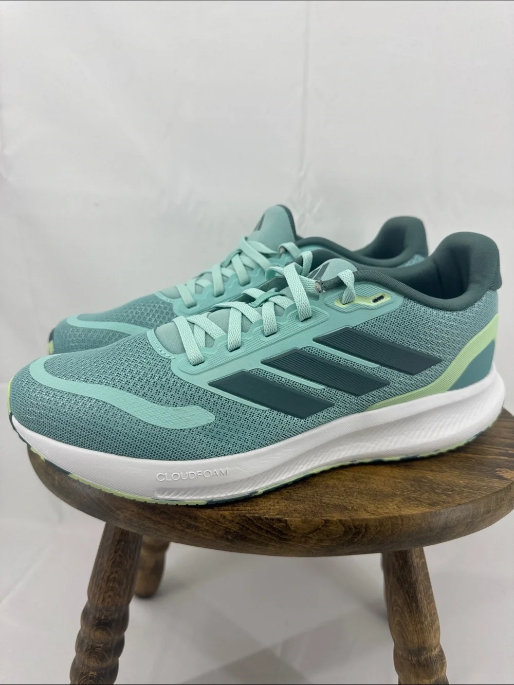 Like New! Adidas Womens Runfalcon 5 Cloudform Running Shoes, Mint Aqua Teal, 7